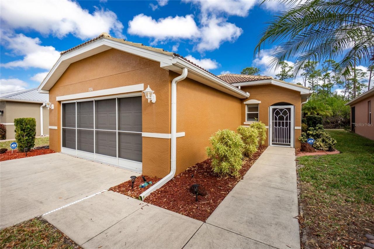 13136 SW Pembroke Circle N, Lake Suzy, FL 34269 Photo