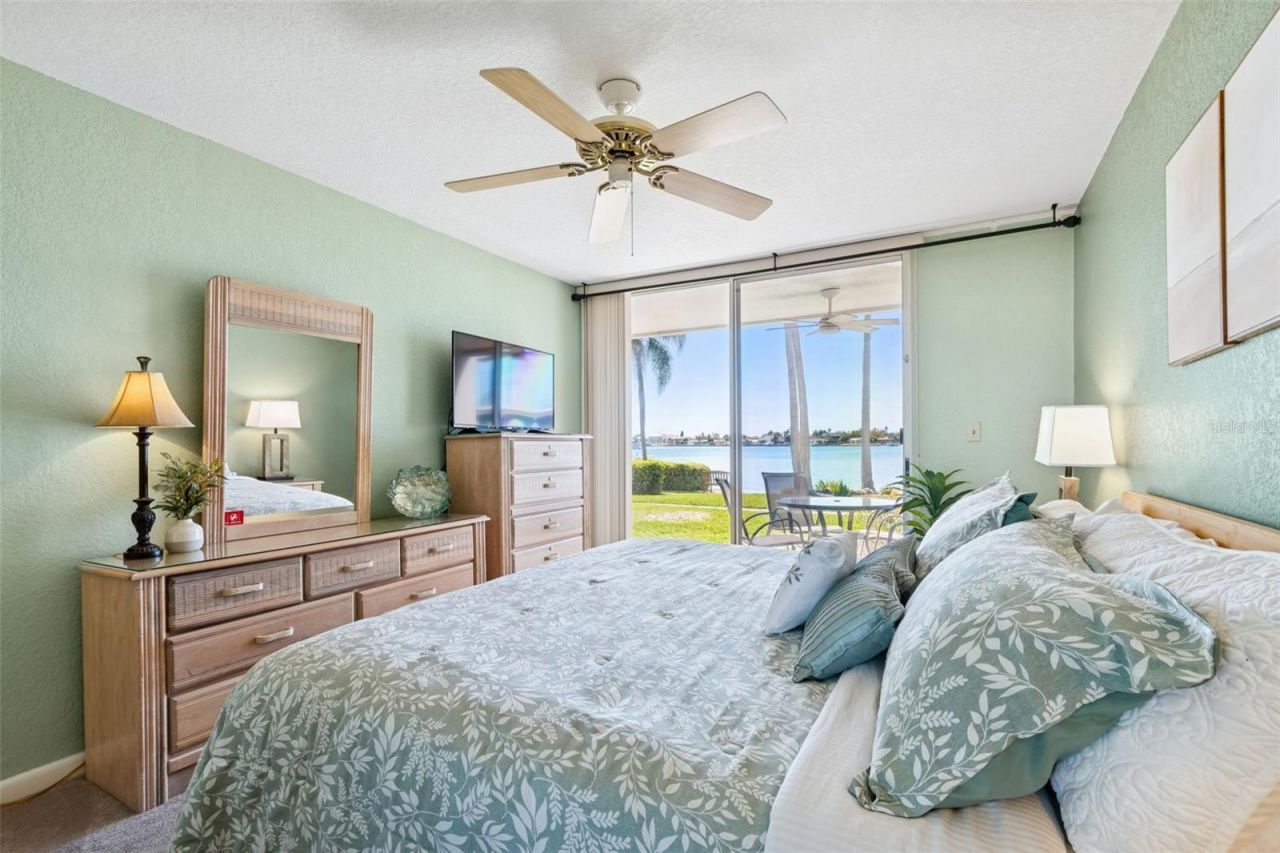 5801 Bahia Del Mar Circle, Unit 114, Saint Petersburg, FL 33715 Photo