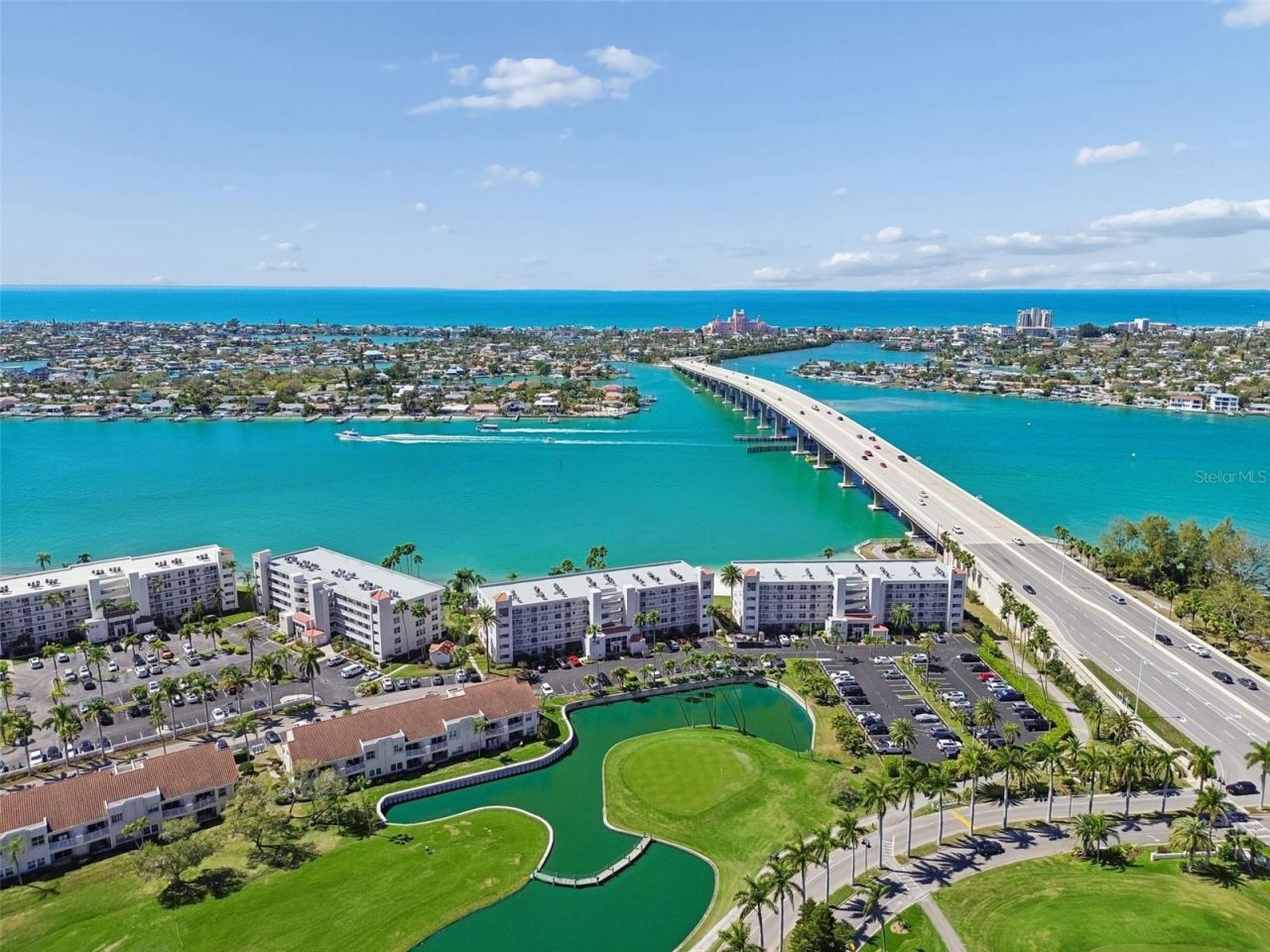 5801 Bahia Del Mar Circle, Unit 114, Saint Petersburg, FL 33715 Photo