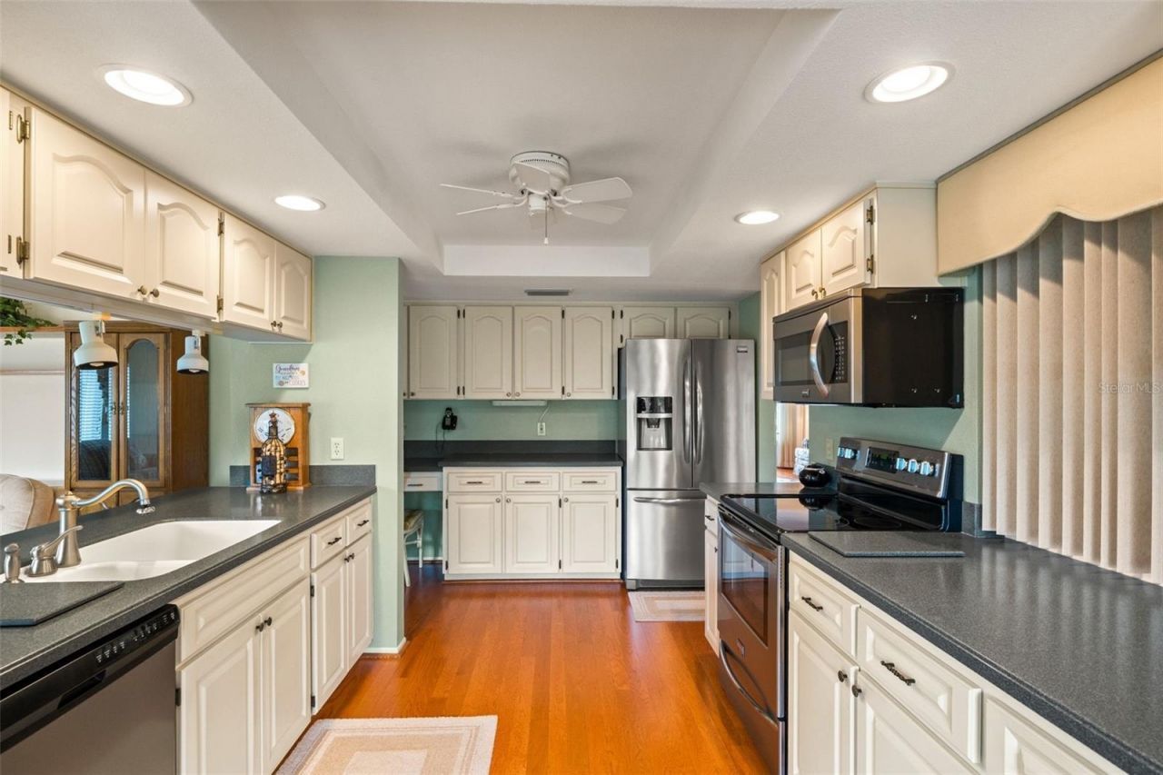 2192 Carriage Lane , Spring Hill, FL 34606 Photo