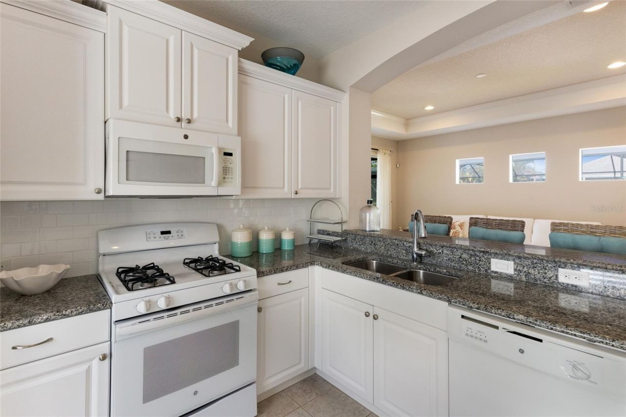 4832 Central Park Boulevard, Bradenton, FL 34211 Photo