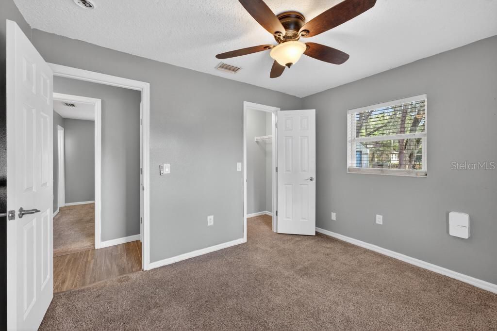 42210 W Lakeview Drive , Altoona, FL 32702 Photo