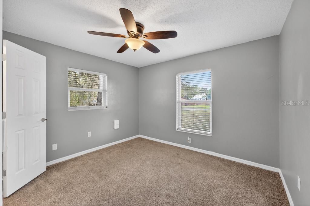 42210 W Lakeview Drive, Altoona, FL 32702 Photo