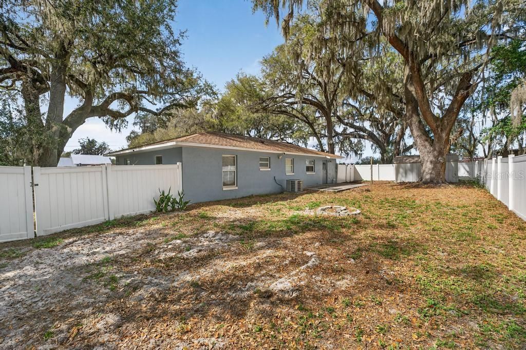 42210 W Lakeview Drive, Altoona, FL 32702 Photo