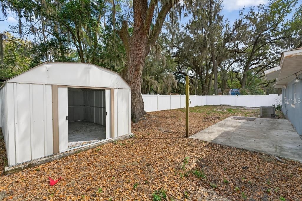 42210 W Lakeview Drive, Altoona, FL 32702 Photo