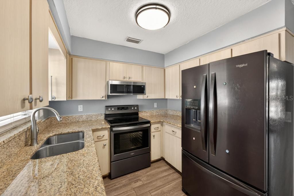 42210 W Lakeview Drive, Altoona, FL 32702 Photo