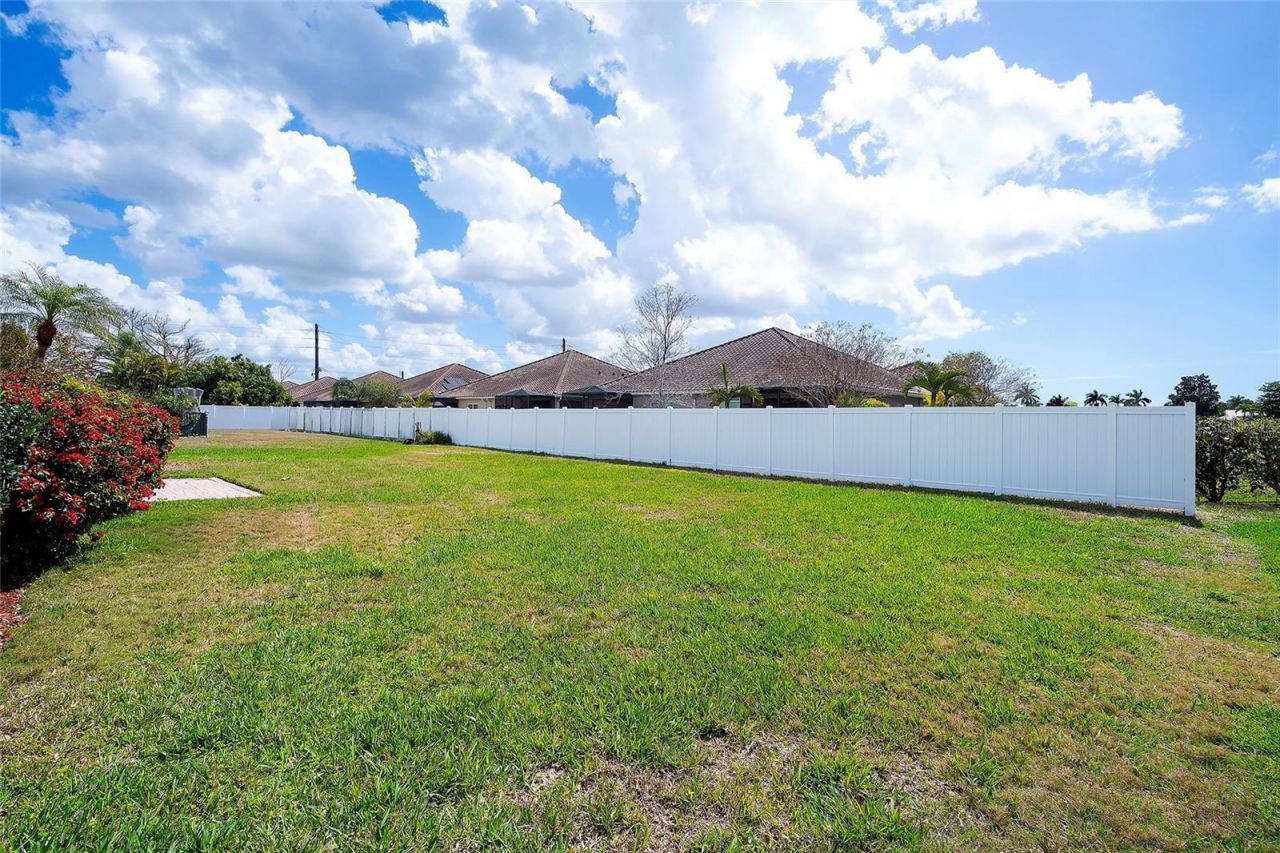 7207 11th Avenue W, Bradenton, FL 34209 Photo