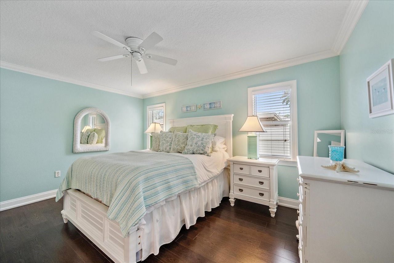 2843 New England Street, Sarasota, FL 34231 Photo