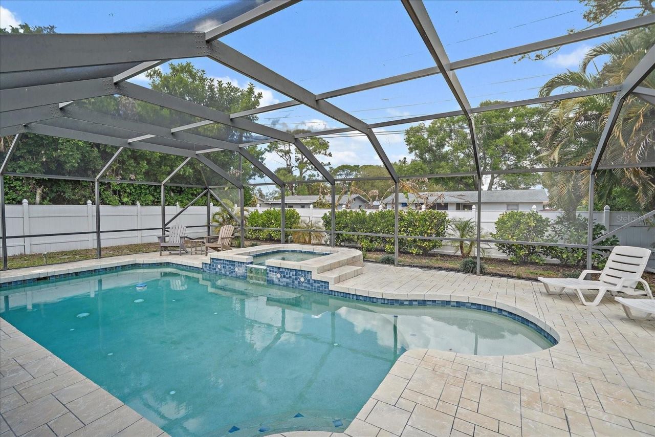 2843 New England Street, Sarasota, FL 34231 Photo