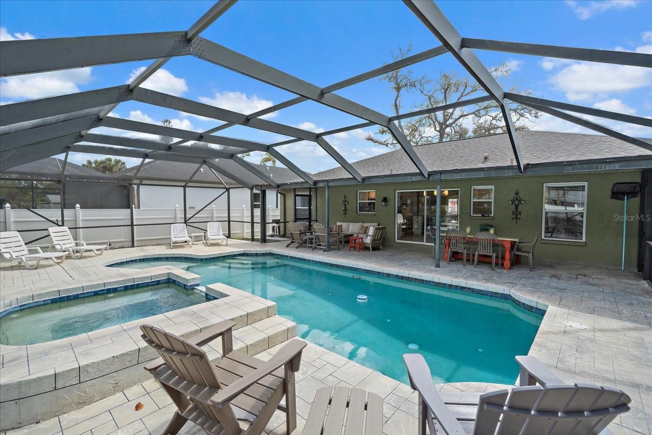 2843 New England Street, Sarasota, FL 34231 Photo