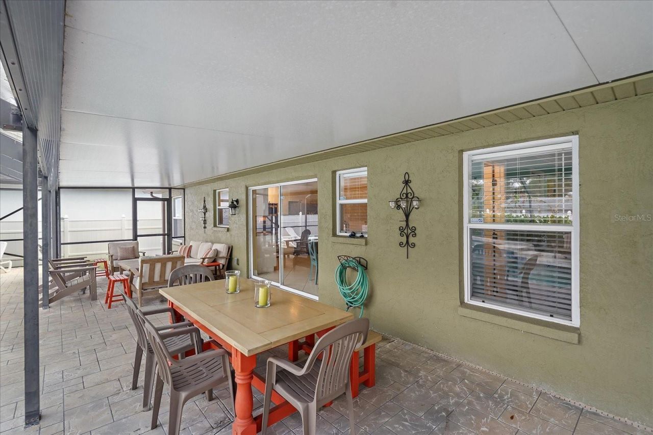 2843 New England Street, Sarasota, FL 34231 Photo