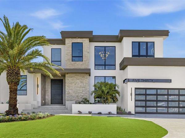 530 CHIPPING LANE, LONGBOAT KEY, FL 34228