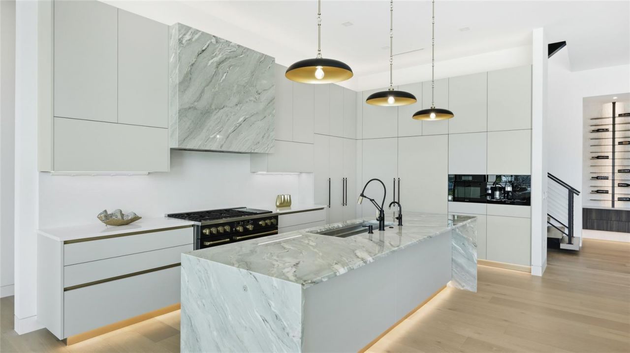 530 Chipping Lane, Longboat Key, FL 34228 Photo