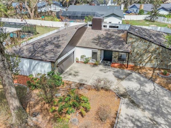 3033 WISTER CIRCLE , VALRICO, FL 33596