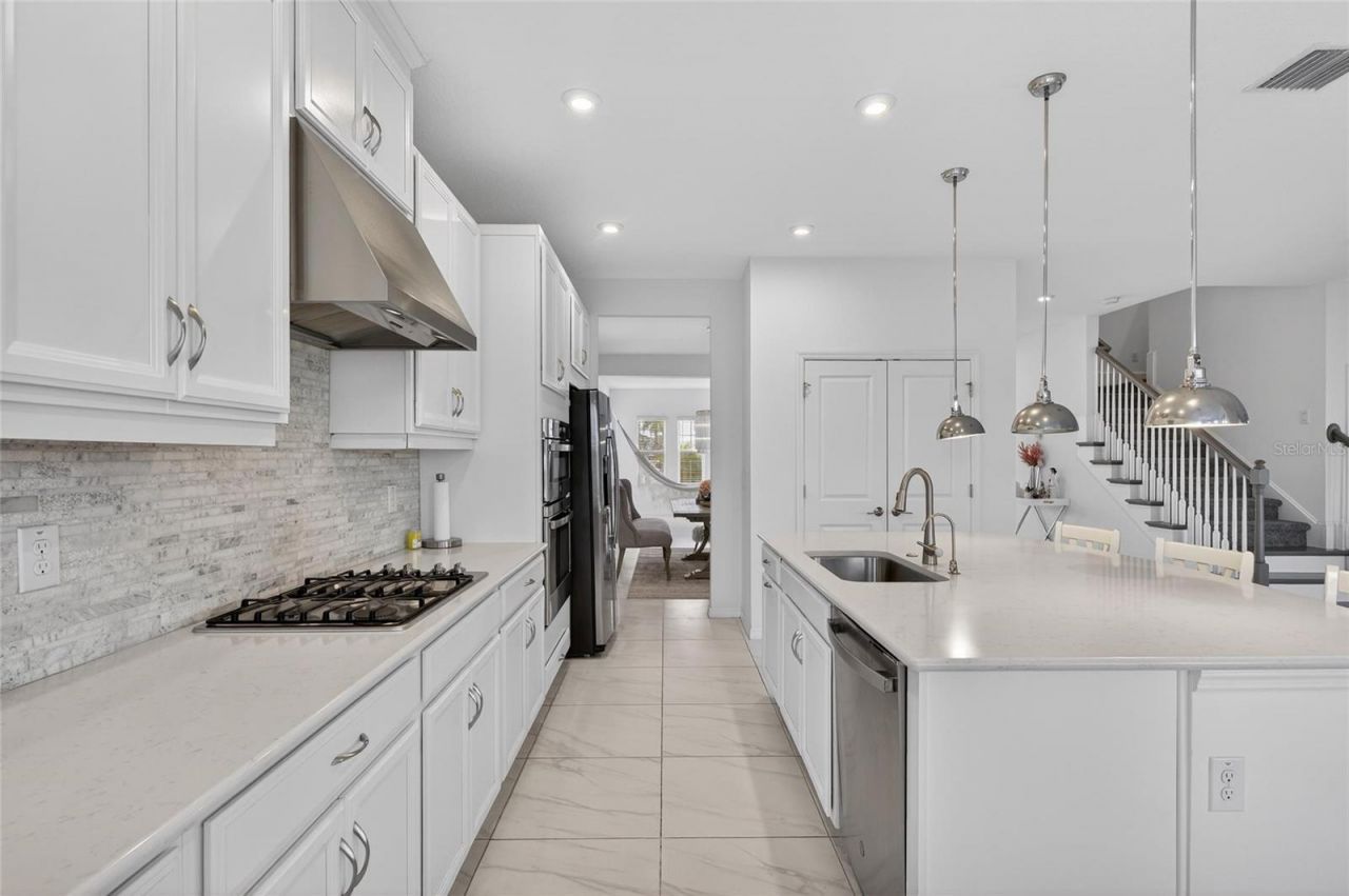 5810 Fieldmoor Court, Palmetto, FL 34221 Photo