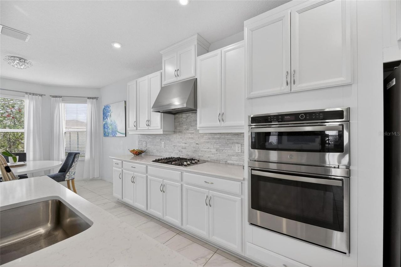 5810 Fieldmoor Court, Palmetto, FL 34221 Photo