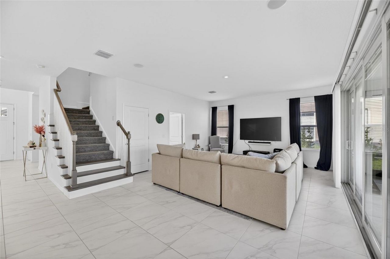 5810 Fieldmoor Court, Palmetto, FL 34221 Photo