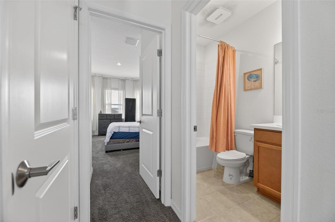 5810 Fieldmoor Court, Palmetto, FL 34221 Photo