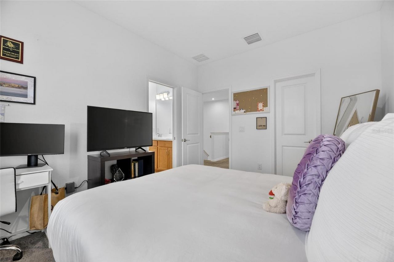 5810 Fieldmoor Court, Palmetto, FL 34221 Photo