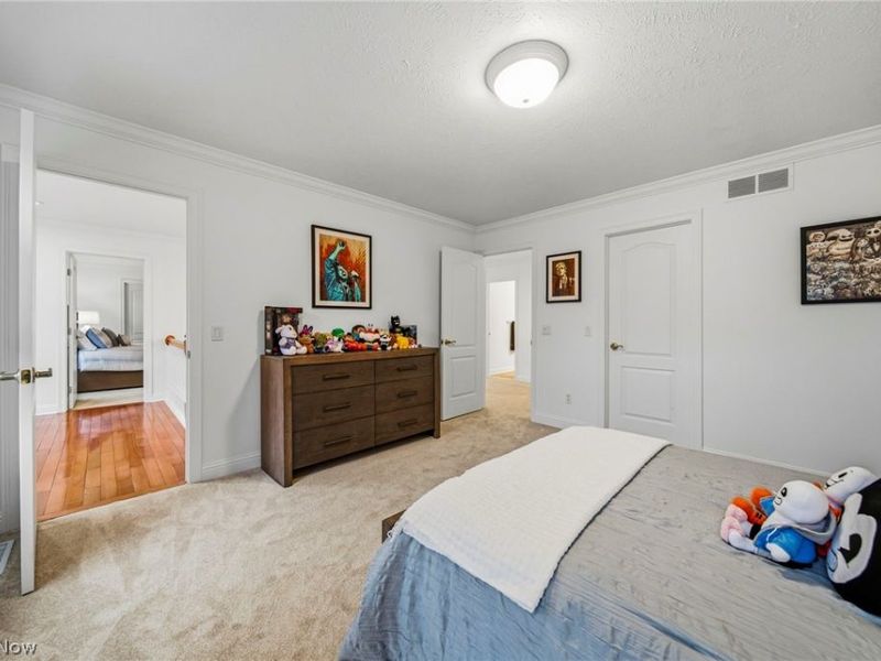 7370 Stockwood Drive, Solon, OH 44139 Photo 27