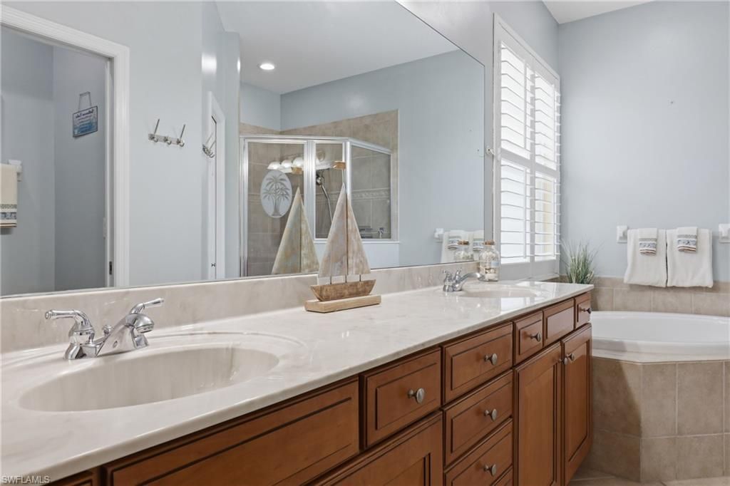 13818 Farnese Dr , Estero, FL 33928 Photo