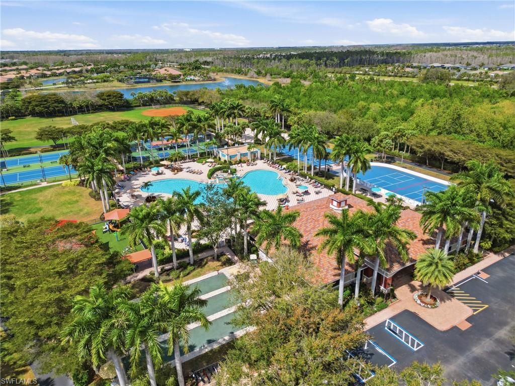 13818 Farnese Dr , Estero, FL 33928 Photo