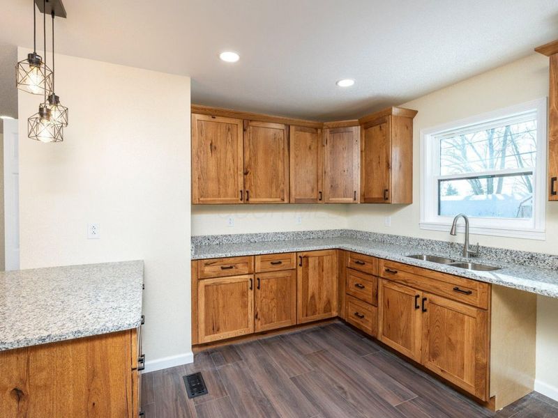 6631 Fascination Way, Hillsboro, OH 45133 Photo 12