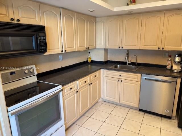 3180 S Ocean Dr, Unit 201, Hallandale Beach, FL 33009 Photo