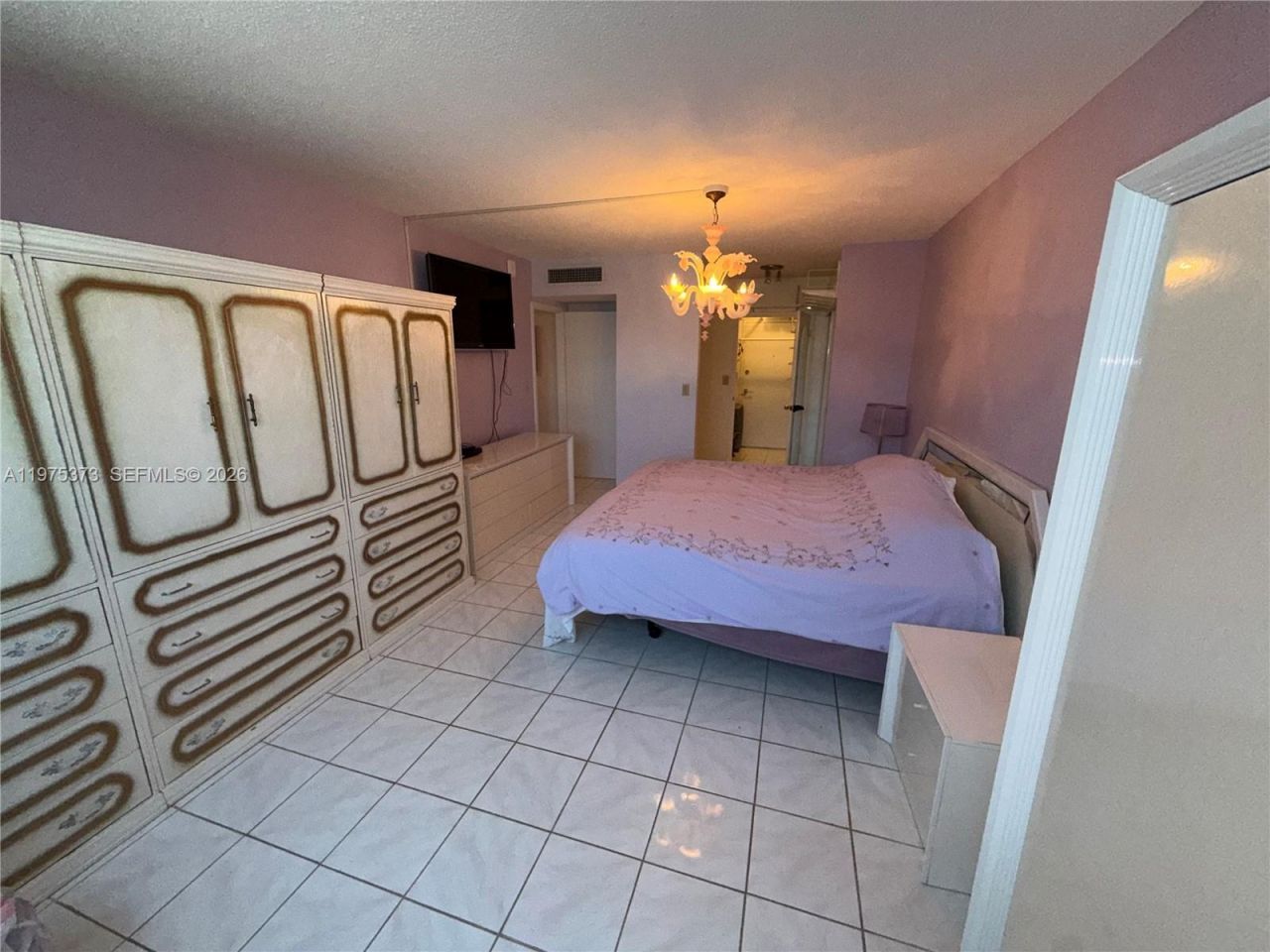 3180 S Ocean Dr, Unit 201, Hallandale Beach, FL 33009 Photo