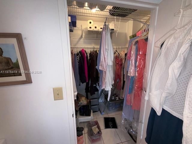 3180 S Ocean Dr, Unit 201, Hallandale Beach, FL 33009 Photo