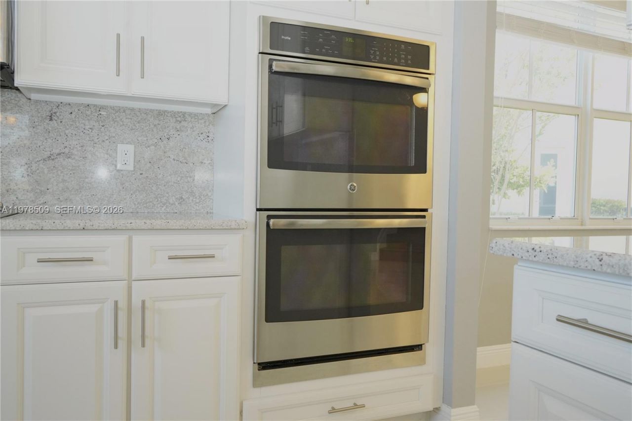 9701 Blue Isle Bay , Parkland, FL 33076 Photo