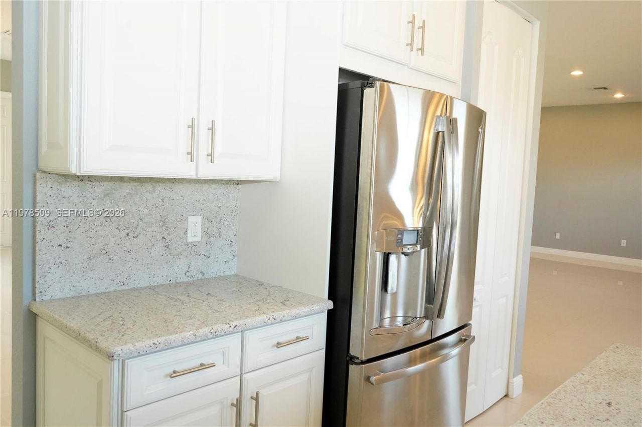 9701 Blue Isle Bay , Parkland, FL 33076 Photo