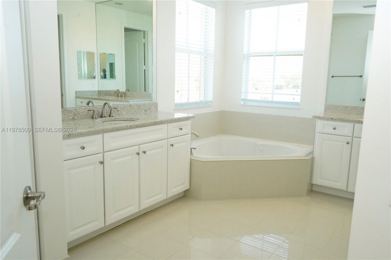 9701 Blue Isle Bay , Parkland, FL 33076 Photo