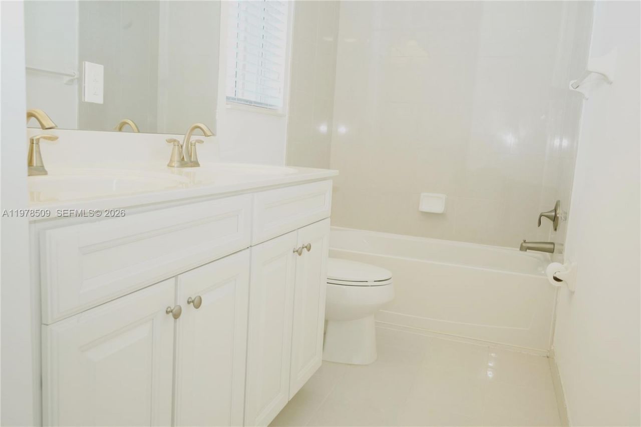 9701 Blue Isle Bay , Parkland, FL 33076 Photo