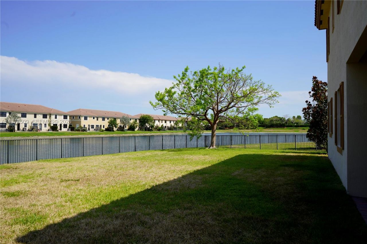 9701 Blue Isle Bay , Parkland, FL 33076 Photo