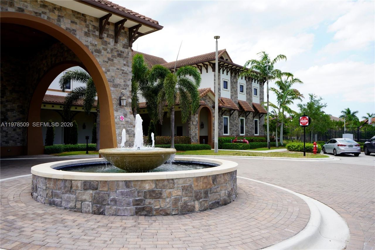 9701 Blue Isle Bay , Parkland, FL 33076 Photo