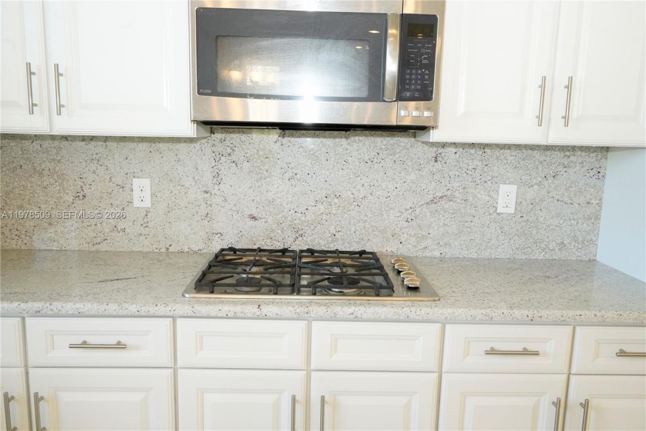 9701 Blue Isle Bay , Parkland, FL 33076 Photo