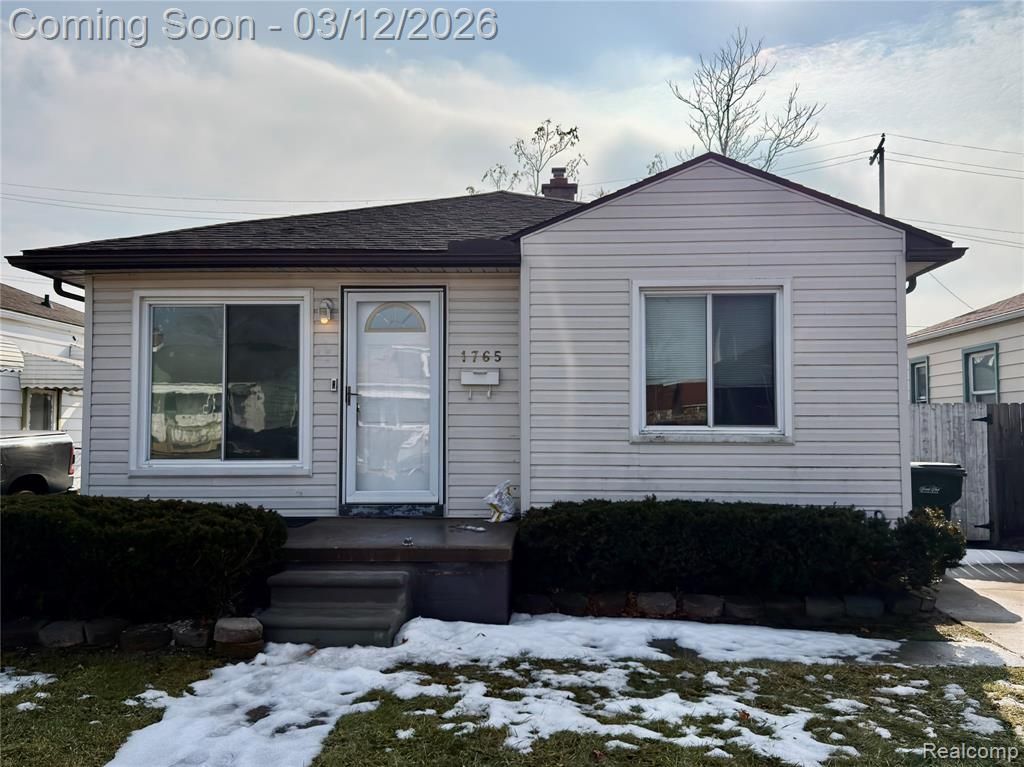 1765 Garfield Avenue, Lincoln Park, MI 48146 Main Photo