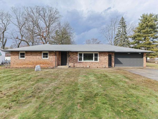10087 Dunn Road, Osceola, IN 46561