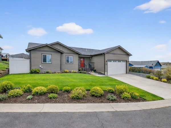 504 Harvest Loop, Palouse, WA 99161