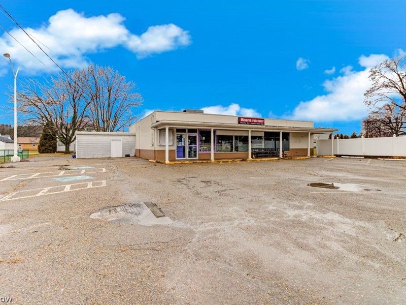 726 E Lincoln Way, Minerva, OH 44657 Photo 2