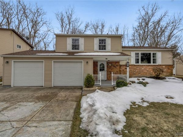 64 Montbleu Drive , Getzville, NY 14068