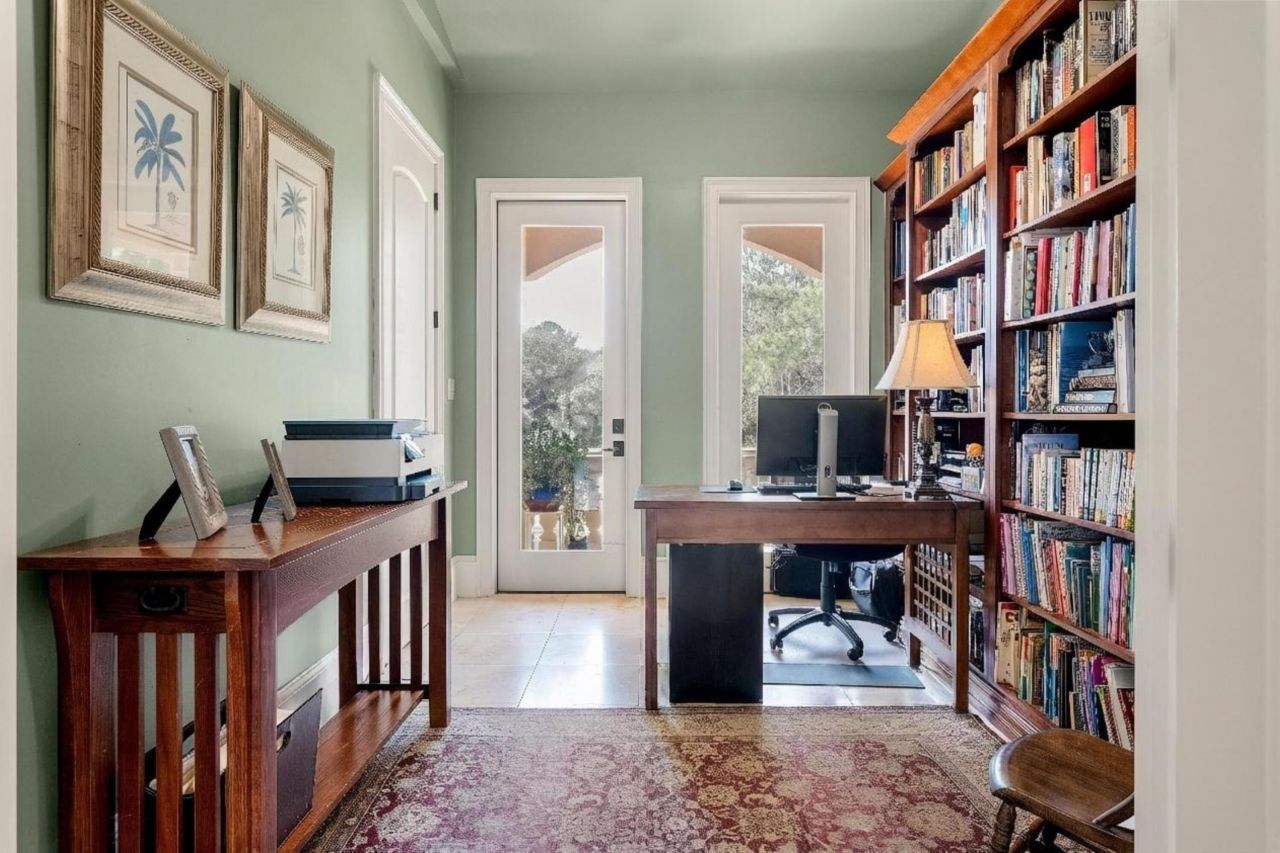 6411 China Back Lane Photo 20