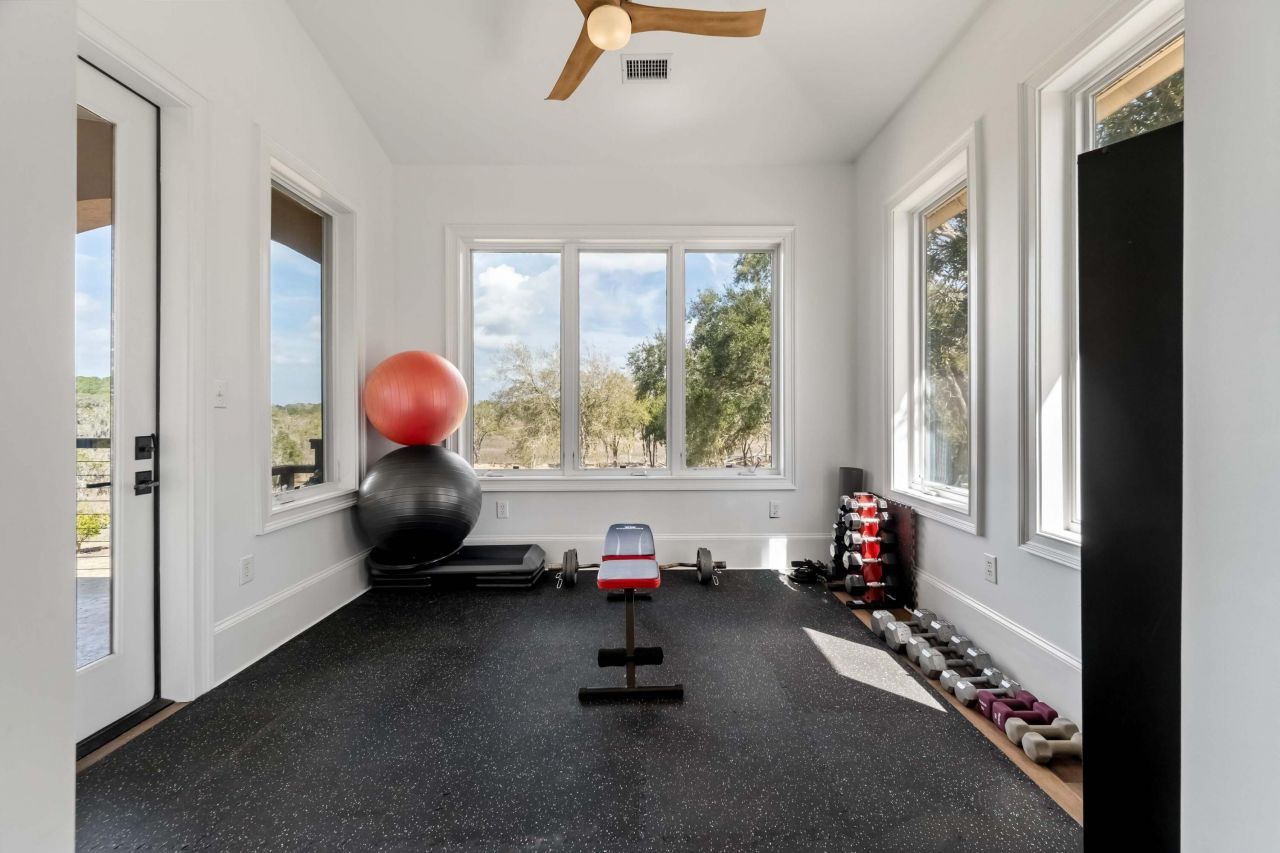 6411 China Back Lane Photo 32