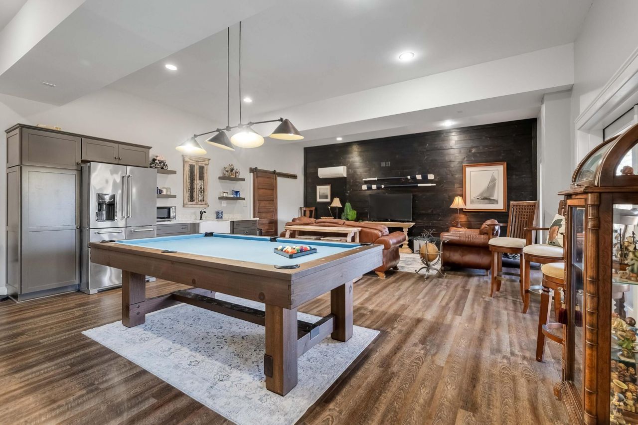 6411 China Back Lane Photo 42