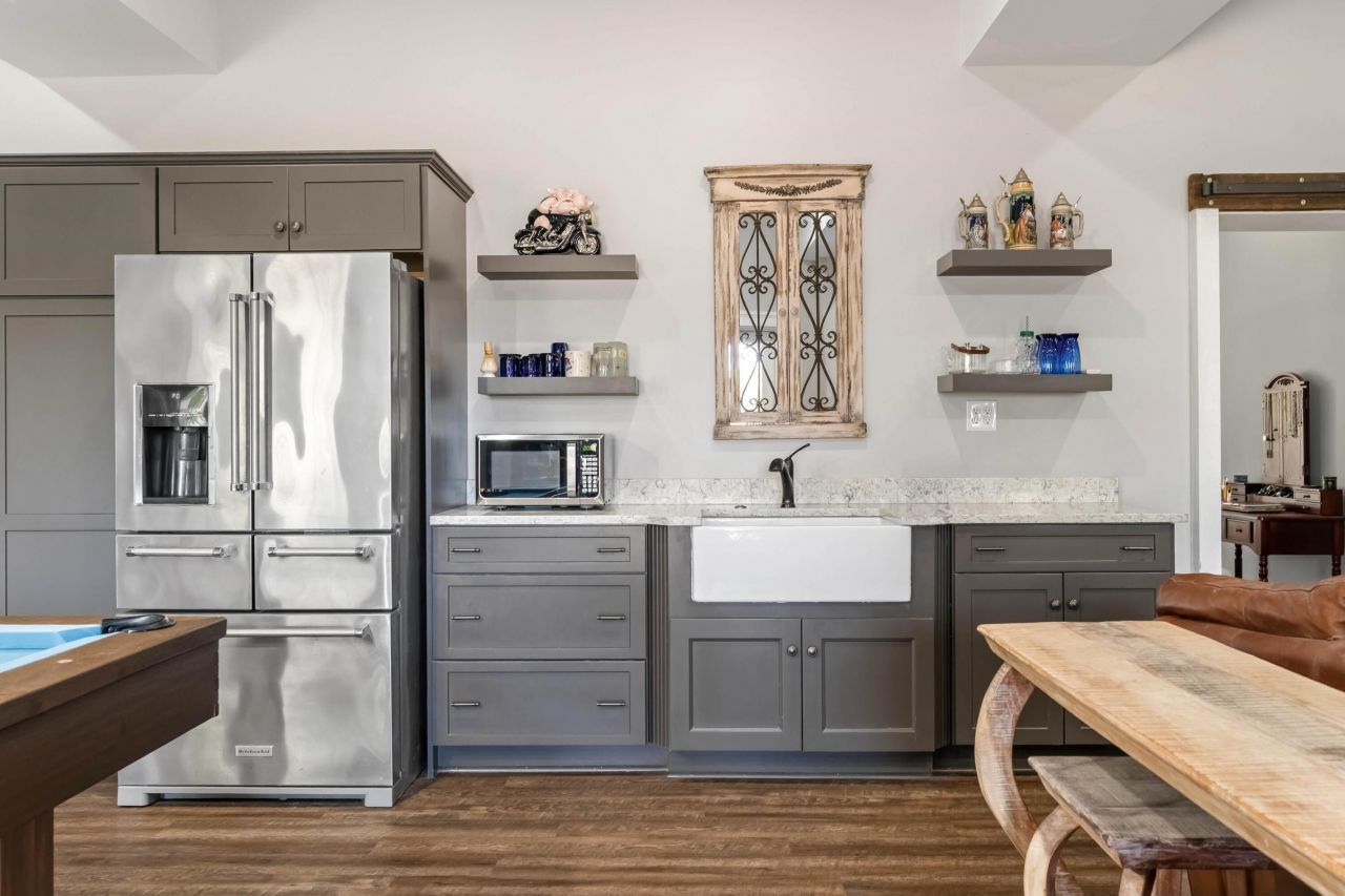 6411 China Back Lane Photo 44