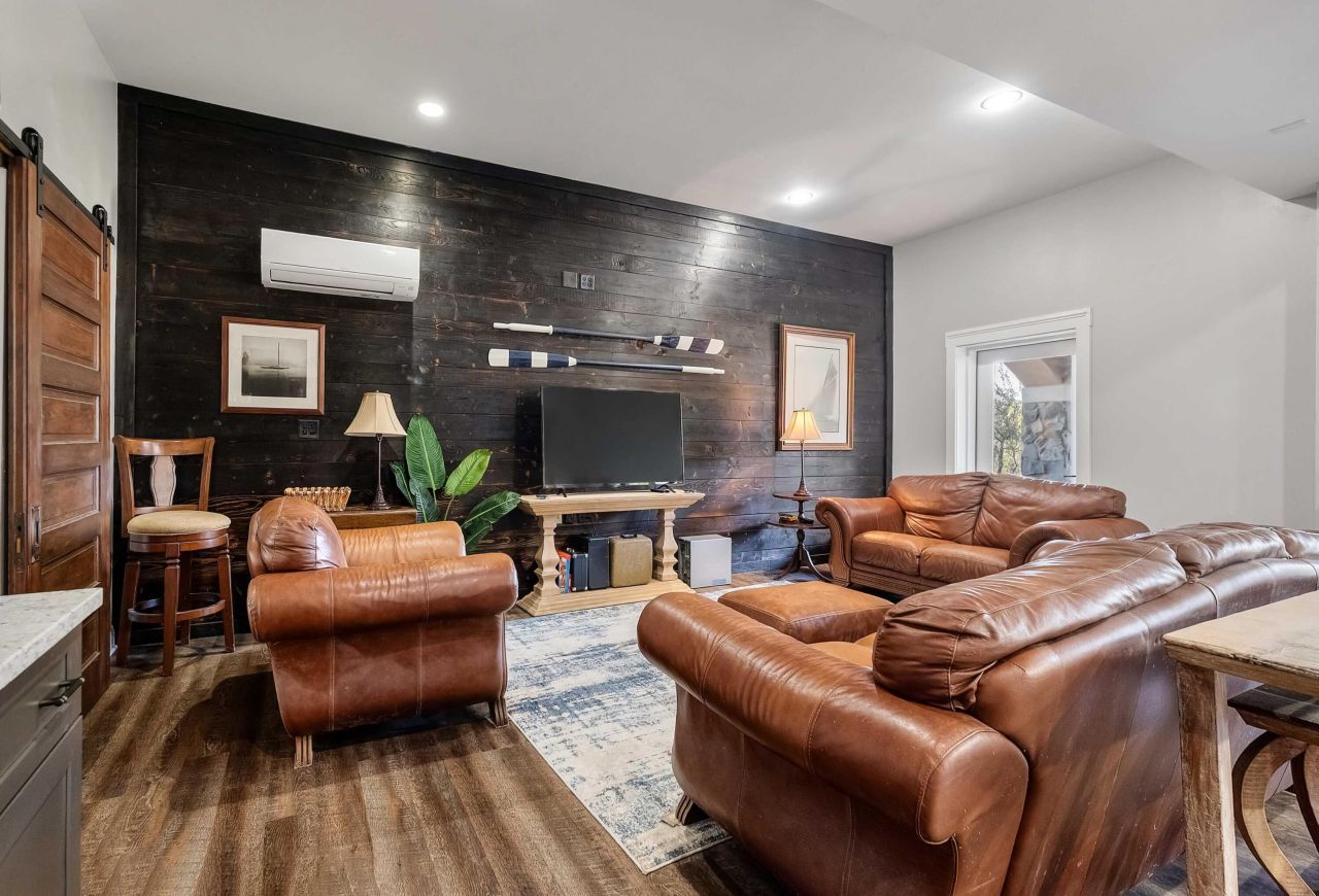 6411 China Back Lane Photo 46