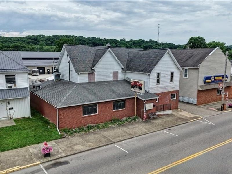 131 N Wooster, Strasburg, OH 44680 Photo 1