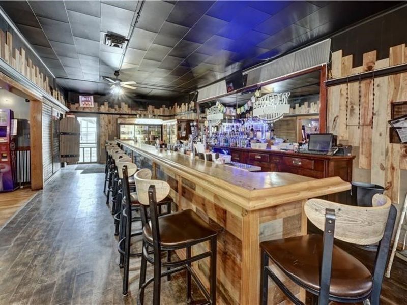 131 N Wooster, Strasburg, OH 44680 Photo 4