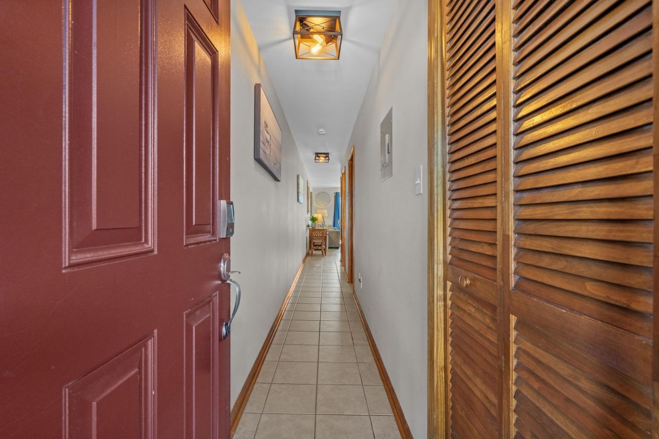 615 N Waccamaw Dr. Photo 4